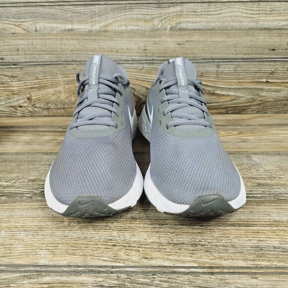 Nike Revolution Gray Sneakers Men's Size 8W - Picture 4 of 9